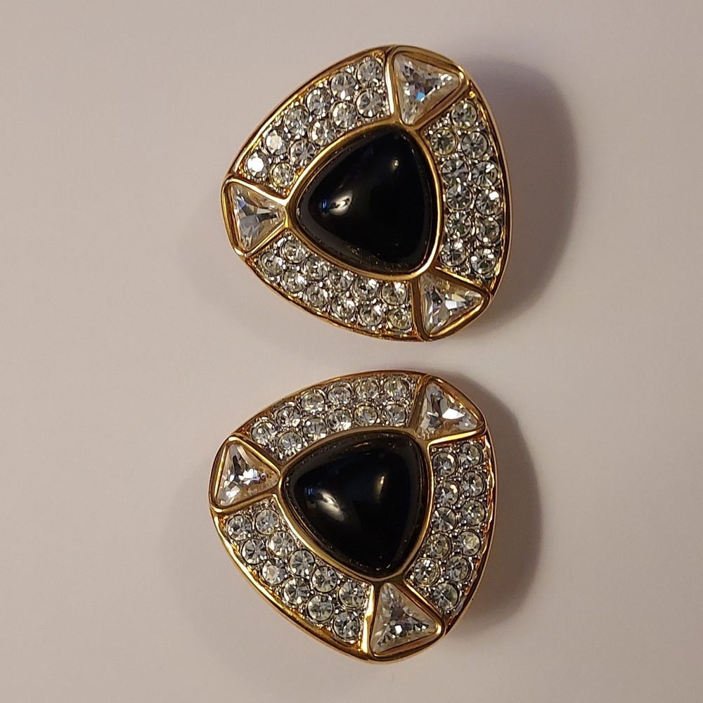 Swarovski Crystal and Black Earrings Gold Tone clip on vintage